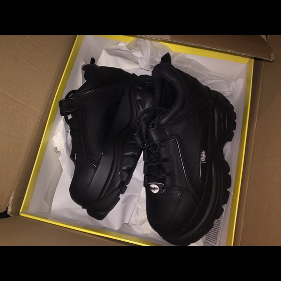 buffalo london classic black